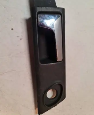 Audi A6 S6 C4 4A Rear door interior handle 4A0839020B
