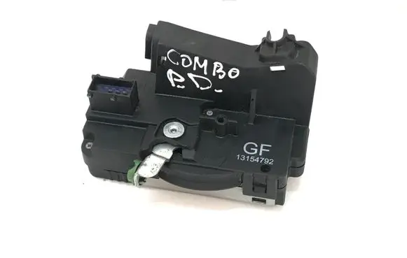 Opel Meriva A Front door lock 13154792