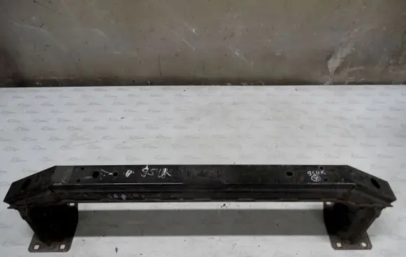 Land Rover Freelander 2 - LR2 Front bumper cross member 17F021