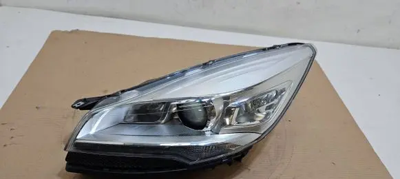 Ford Kuga II Headlight/headlamp CV44-13D155-AJ 90021742