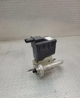 Opel Mokka B Air conditioning (A/C) expansion valve T16961C