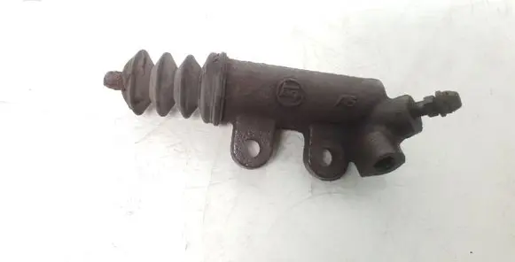 Toyota Avensis T250 Clutch master cylinder