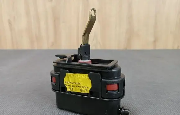 Mercedes-Benz SLK R170 A/C air flow flap actuator/motor 2028002275 A2028002275 9177449102
