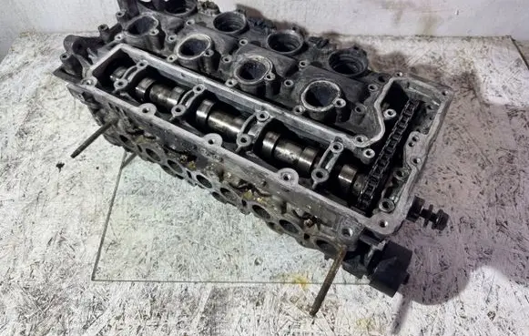 Volvo V50 Engine head 9641752610