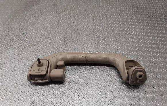 KIA Carens II Rear interior roof grab handle