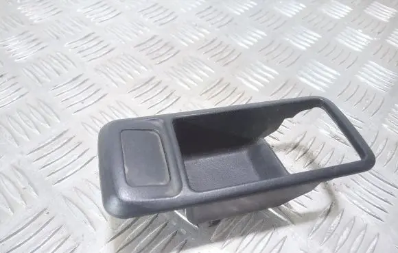 Ford Focus Other front door trim element 3M51226A37AFW