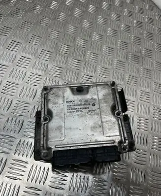 Chrysler Voyager Engine control unit/module P05094285AC 0281012121 1039S08816