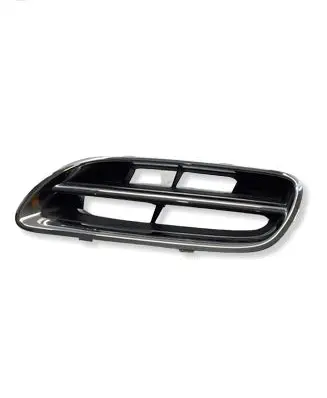 Nissan Micra Front bumper upper radiator grill 623106F825