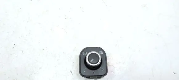 Volkswagen PASSAT B7 Wing mirror switch 5K0959565