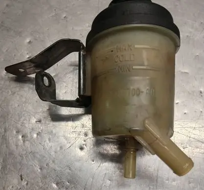 Ford Transit Power steering fluid tank/reservoir BK213R700AB