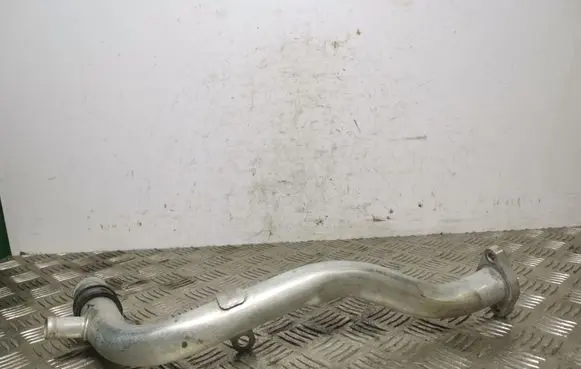 Jeep Cherokee Engine coolant pipe/hose 05047484AD