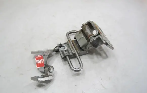 Front door hinge set