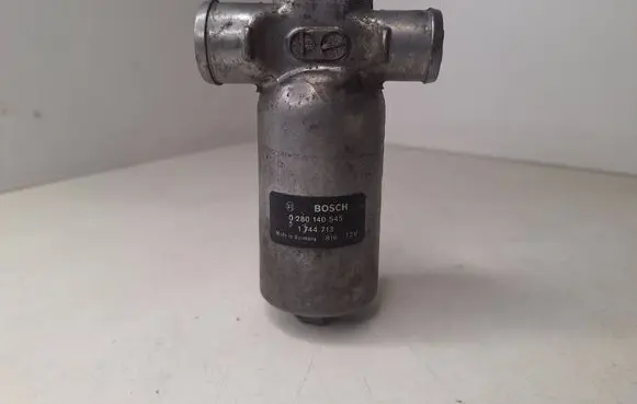 BMW 5 E39 Idle control valve (regulator) 0280140545 1744713