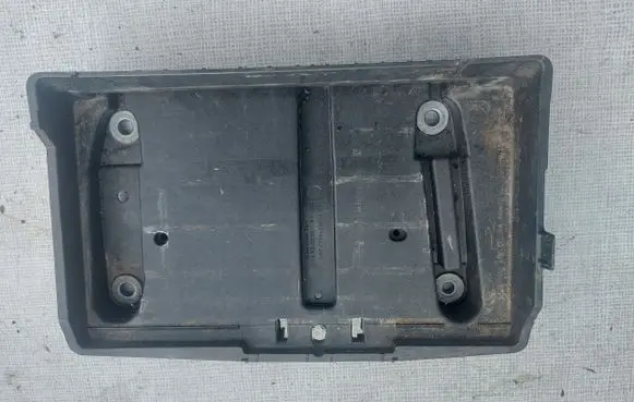 Mercedes-Benz C W205 Battery tray A2056200018