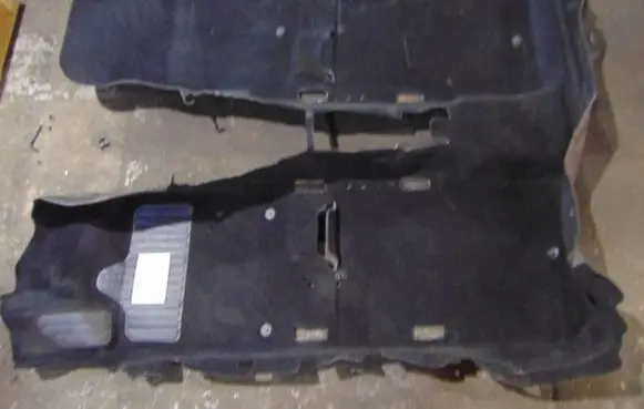 Renault Latitude (L70) Interior carpet 