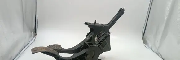 Volkswagen Golf IV Pedal assembly 1j1721130c 1J1721057AA