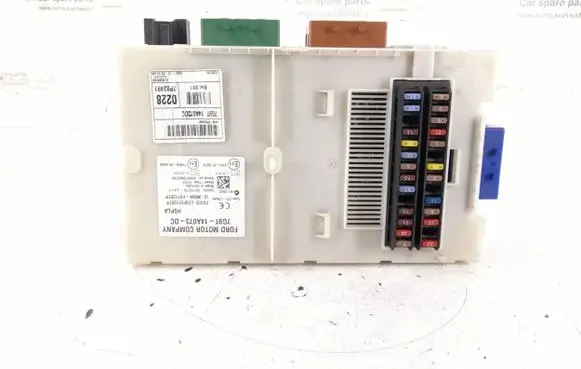 Ford Mondeo MK IV Fuse box set 7F9T-14A073-DC H5PLA