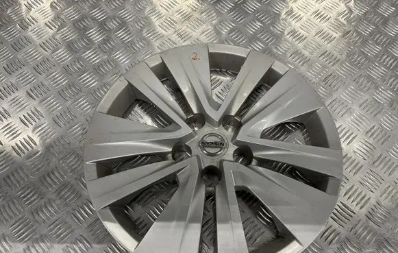 Nissan Juke II F16 R16 wheel hub/cap/trim PU16174