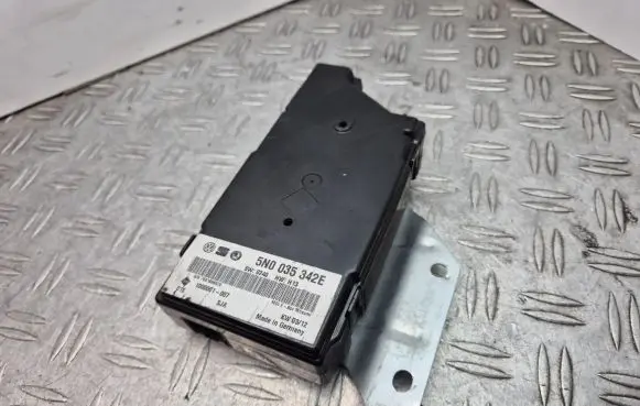 Skoda Octavia Mk2 (1Z) Head unit multimedia control 5N0035342E
