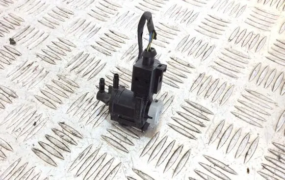 Audi A4 S4 B8 8K Turbo solenoid valve 1K0906283A