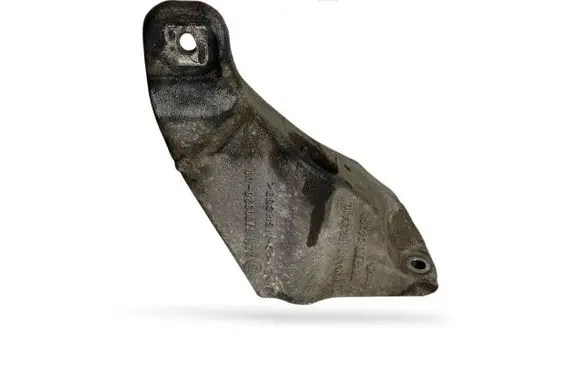 BMW 3 E90 E91 Engine mounting bracket 6760320 22116760320