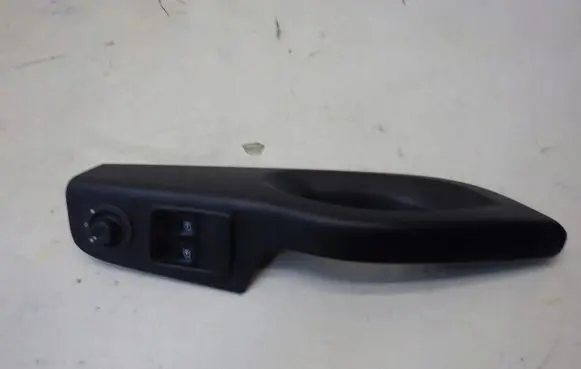 Renault Trafic III (X82) Quarter vent window switch 