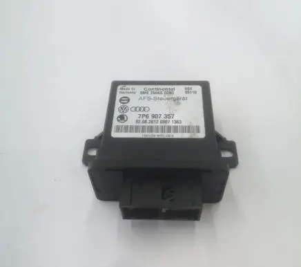 Volkswagen Touareg II Light module LCM 7P6907357