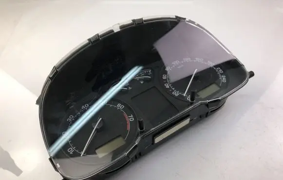 Skoda Octavia Mk1 (1U) Speedometer (instrument cluster) 1U0920801B