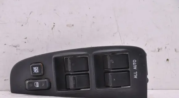 Toyota Avensis T250 Electric window control switch 54356022A