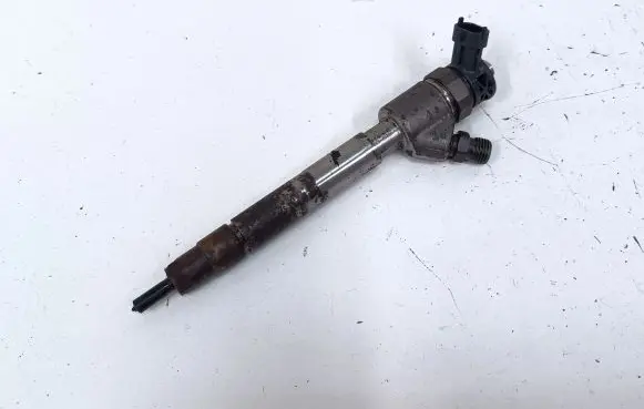 Opel Crossland X Fuel injector 9828959880 0445110955