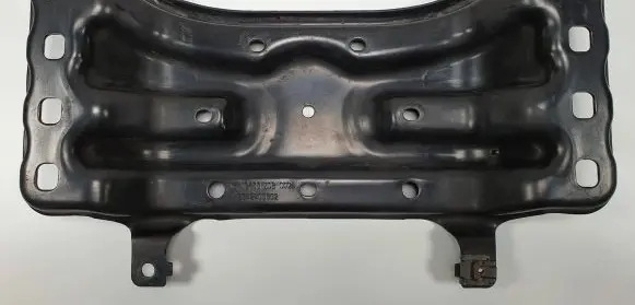 Mercedes-Benz GLK (X204) Gearbox mounting bracket A2042400302
