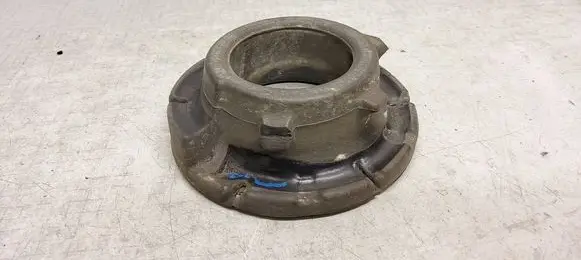 Jeep Grand Cherokee Rear coil spring rubber mount 68029686AB