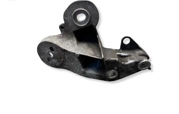 Audi A6 S6 C6 4F Engine mounting bracket 4F0199351H