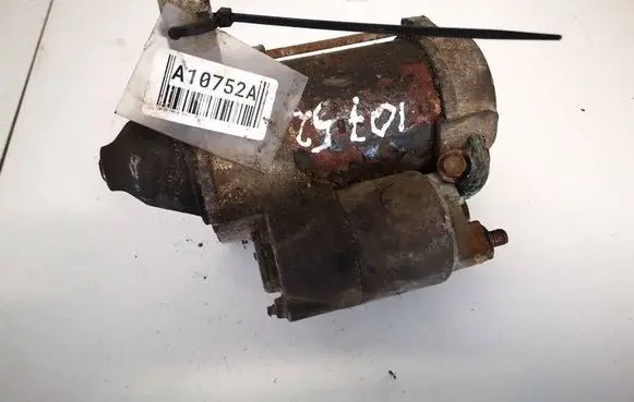 Toyota Yaris Starter motor 281000j031