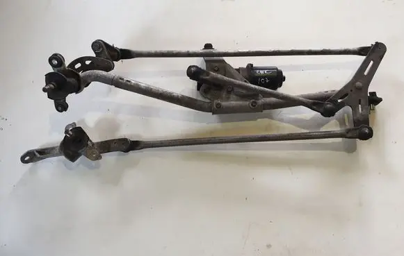 Front wiper linkage and motor