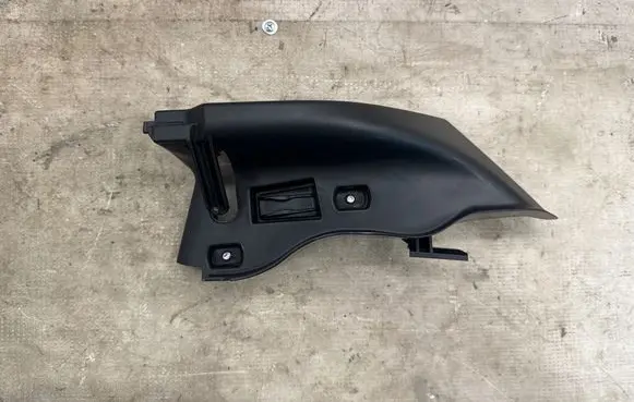 Audi A3 S3 8V Seat belt trim 8V4857792B