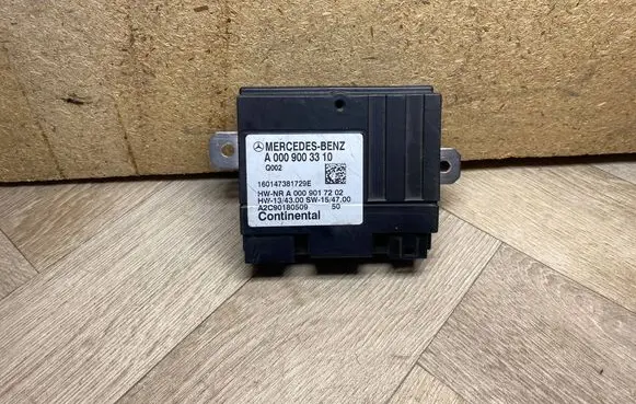Mercedes-Benz E W213 Fuel injection pump control unit/module A0009003310 0009003310