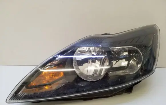 Ford Focus Headlight/headlamp 8M5113W030DE 0374D