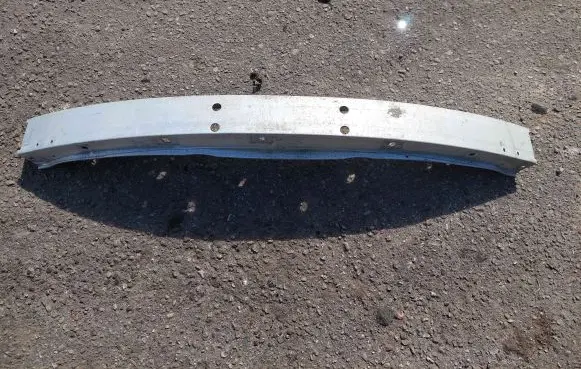 Audi A6 S6 C5 4B Front bumper cross member 4B0807109D