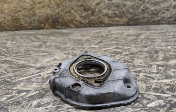 Porsche 944 Timing chain cover 944105129