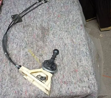 Suzuki SX4 Gear shifter/selector