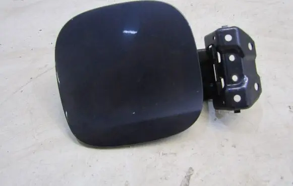 Honda CR-V Fuel tank cap trim GMAUTO4574097