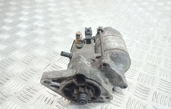 Toyota Yaris Starter motor 2810033050 4280000570