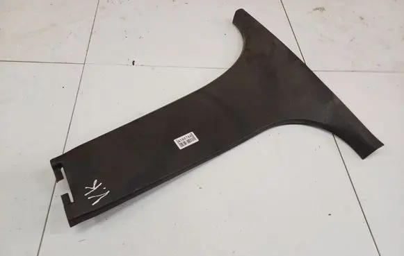 (B) pillar trim (top)