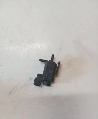 Volvo S60 Turbo solenoid valve 30611668