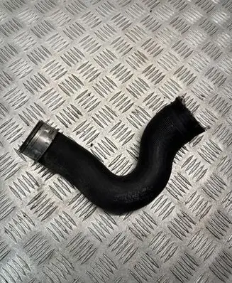 Audi Q7 4L Intercooler hose/pipe 1K0145105A