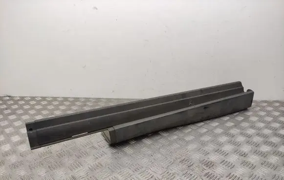 Ford C-MAX II Side skirt rear trim AM51R10155A