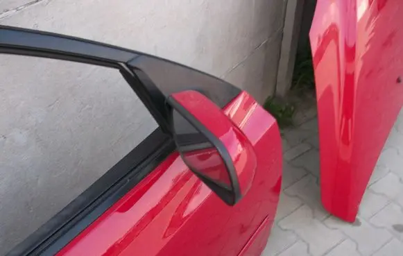 Mazda 3 Front door electric wing mirror