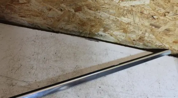 Mercedes-Benz A W176 Front door windshield rail 