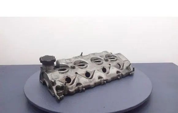 Toyota Avensis Verso Rocker cam cover 1CD